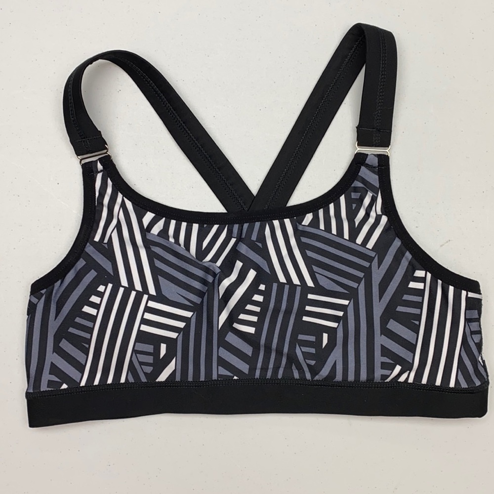 Kyodan BLK/WHT Ateletic Top/Bra, M. *P1016